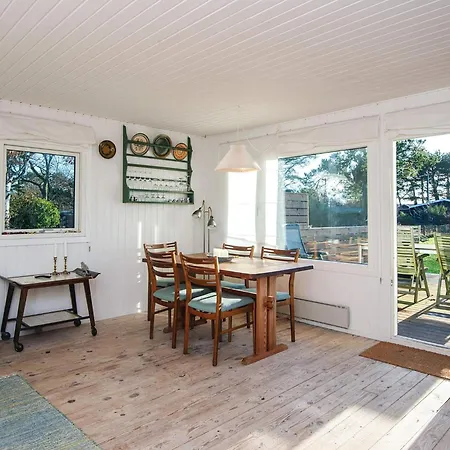 別荘 4 Person Holiday Home In Knebel