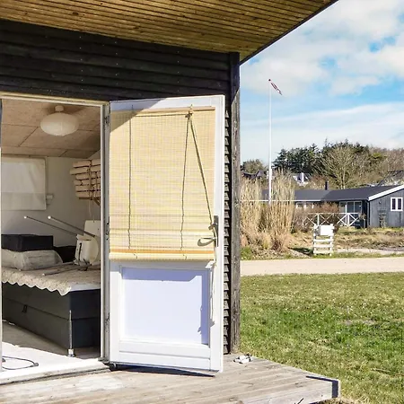 4 Person Holiday Home In Knebel 別荘 *